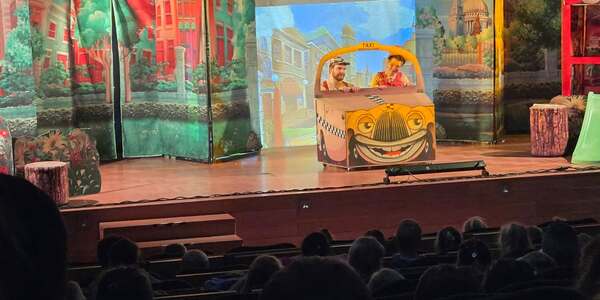 Spektakl teatralny - Karolcia